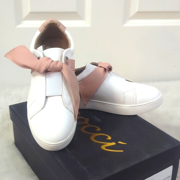 CCOCCI Lettuce Sneakers ~ NIB - Picture 1 of 8